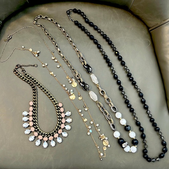 Jewelry - BUNDLE 4 Necklaces - Beautiful 💜